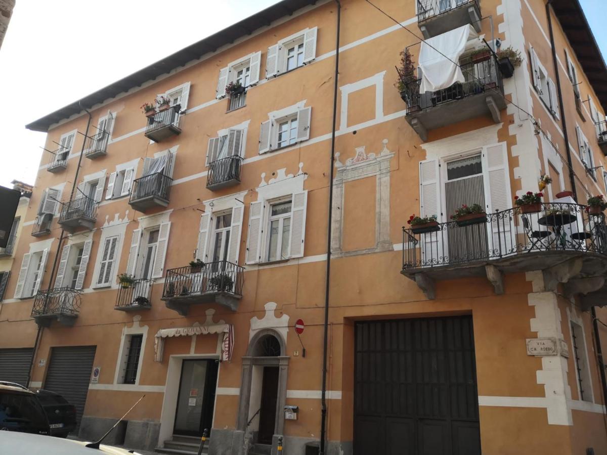 Casa Del Conte Massimiliano Roero Apartment Cuneo Ngoại thất bức ảnh